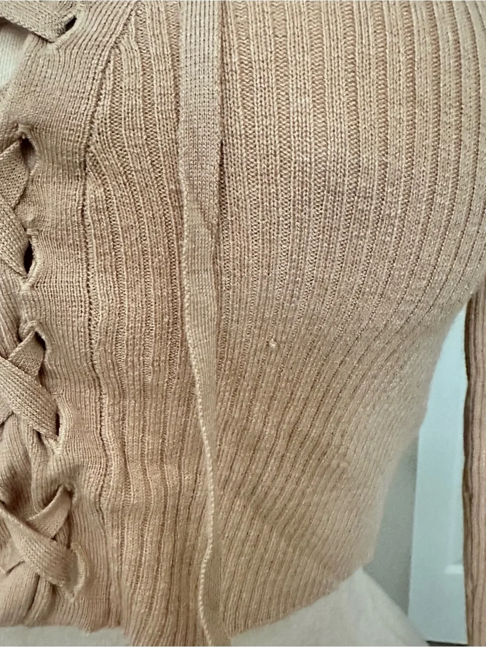 H&M Tan Beige Ribbed Lace-Up Cropped Knit Sweater Top w/ Long Sleeves Sz S
